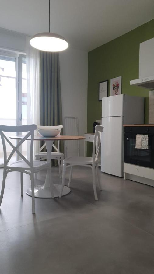 דירות בארי Casa Di Monique 1 מראה חיצוני תמונה