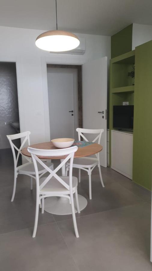 דירות בארי Casa Di Monique 1 מראה חיצוני תמונה